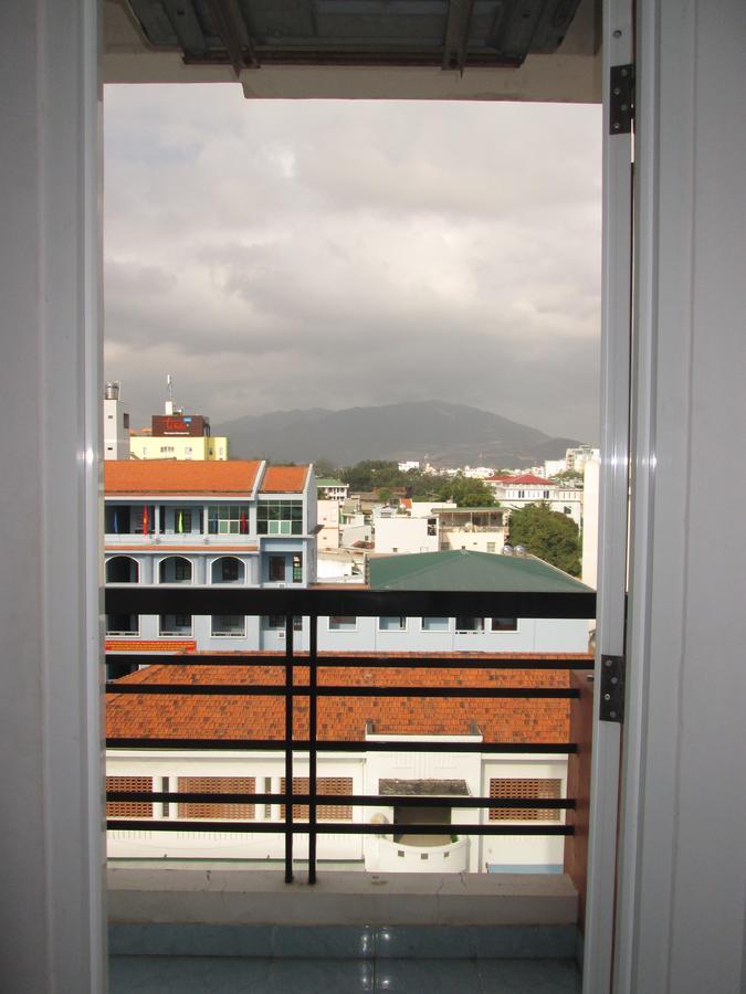 Abc Hotel Nha Trang Bagian luar foto
