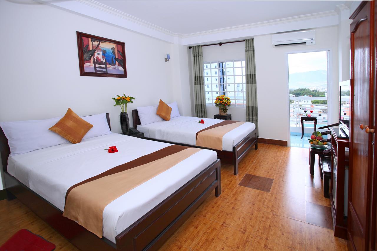 Abc Hotel Nha Trang Bagian luar foto